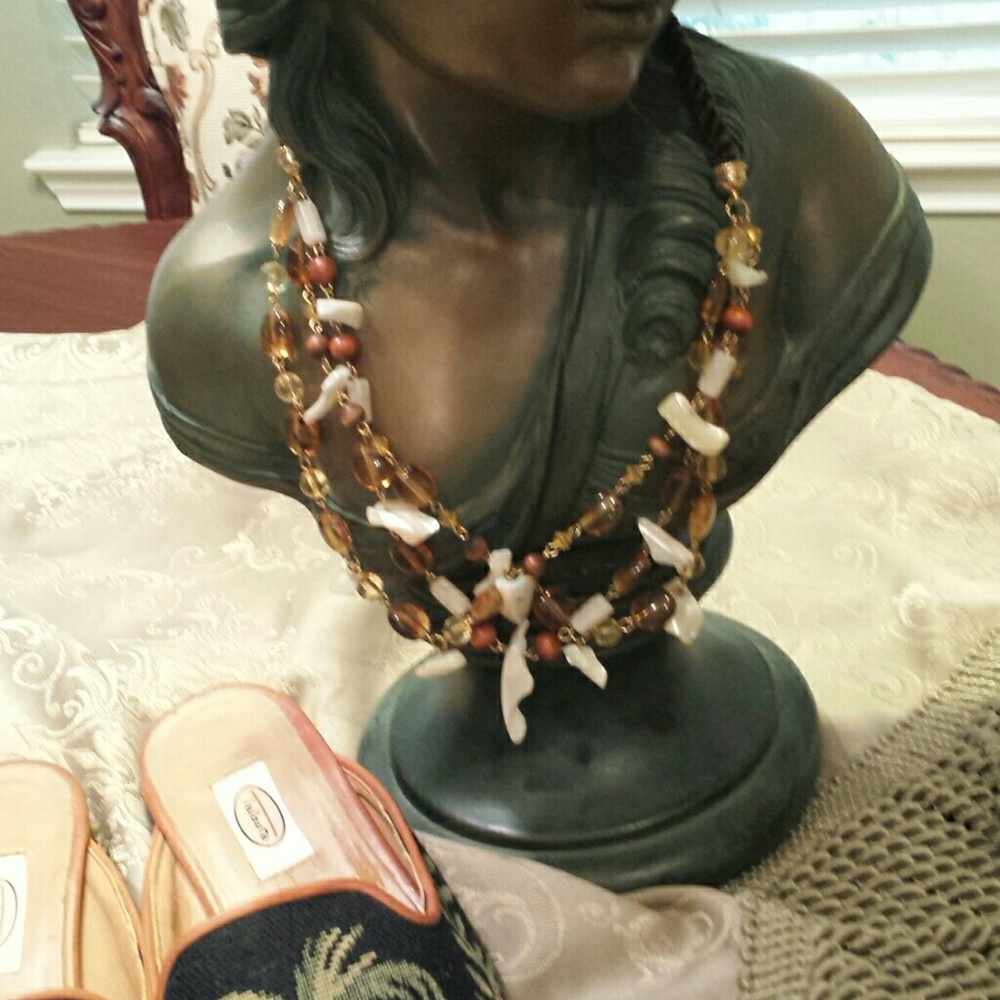 Necklace and earrings